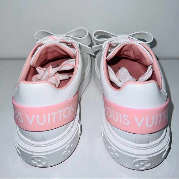 Louis Vuitton Time Out Sneakers - Picture 7 of 11